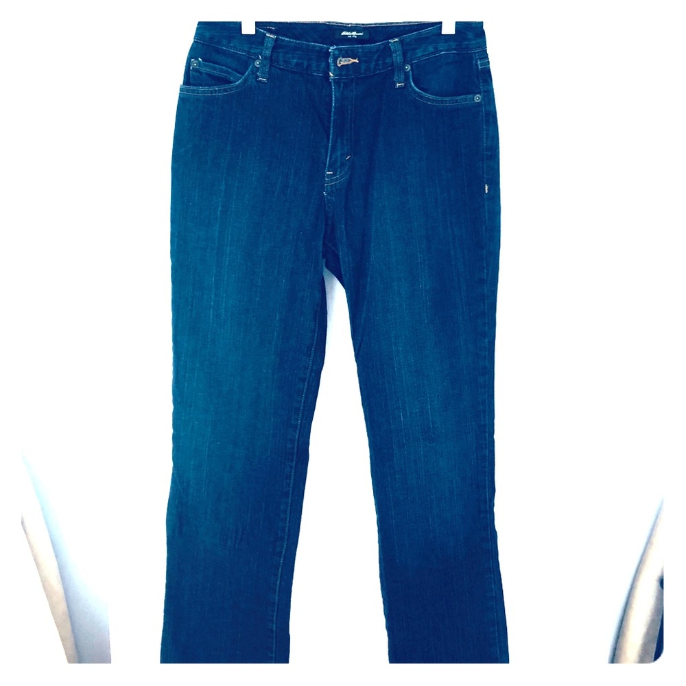 Eddie Bauer Natural Fit size 6 jeans